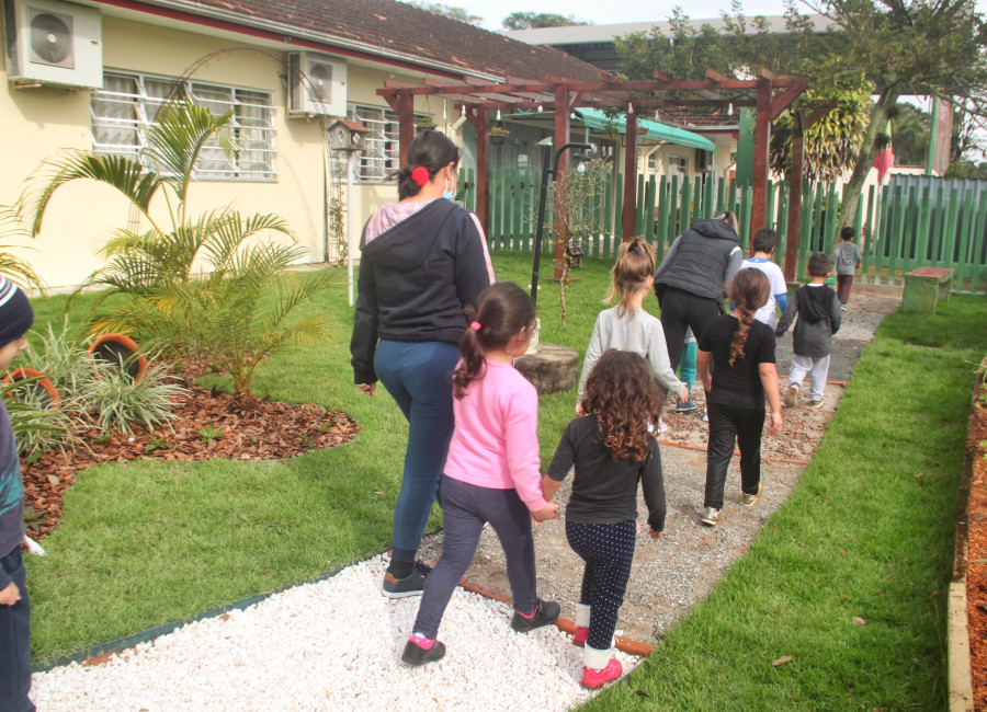 TESC Inaugura Jardim Sensorial - Escola Annes Gualberto