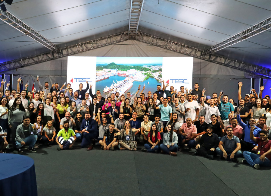 Um Ano de Transformação e Crescimento: Celebrando a Inauguração do Sistema de Grãos do TESC