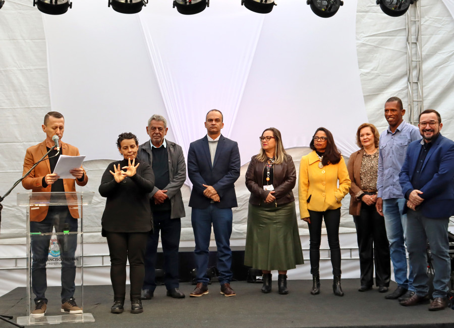 TESC Patrocina a 10ª Feira do Livro de São Francisco do Sul: Celebrando a Conexão Cultural e a Leitura