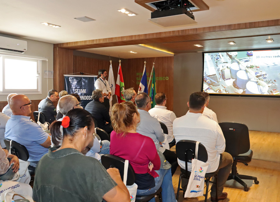 Visita Técnica ao Complexo Portuário Marca o Segundo Dia do 2º Seminário de Direito do Trabalho Portuário