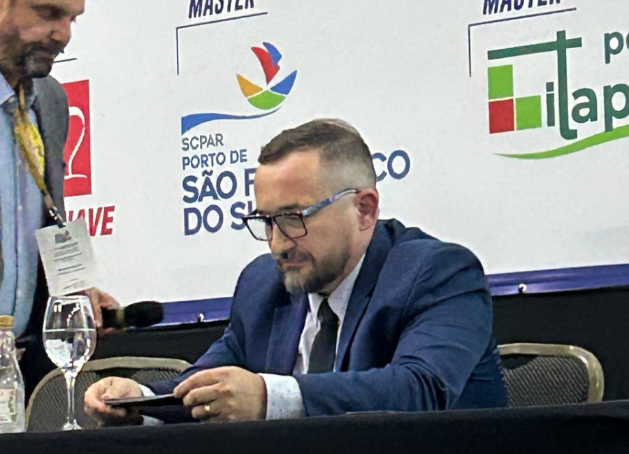 TESC se Destaca na XI CIDESPORT com Palestra sobre Inovação e Versatilidade no Setor Portuário